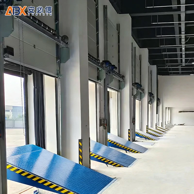 惠州翻板滑升门